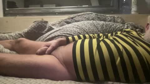 crapaud75018 online show from January 2025 01:02:01 AM