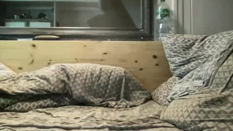 crapaud75018 online show from November 2025 08:49:01 PM