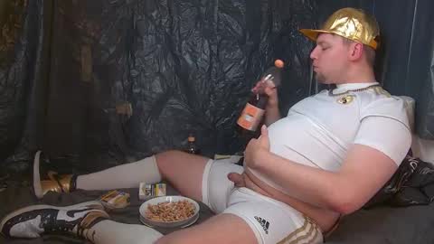 robin online show from October 2025 07:54:02 PM