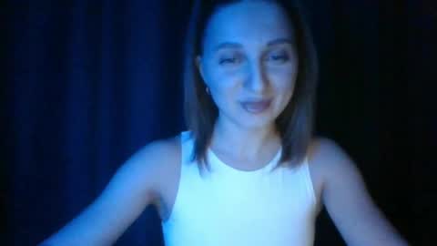 crazy_kisses_ online show from April 2026 04:22:01 PM