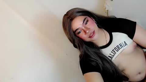 Hot Ayisha online show from January 2025 07:18:01 PM