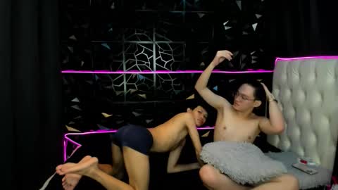 Snapshot of crazyasiantwink chatting on February 2026 06:46:01 PM James online show from February 2026 06:46:01 PM