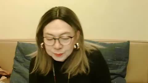 Snapshot of crazychika chatting on December 2025 03:30:01 PM Kelly online show from December 2025 03:30:01 PM