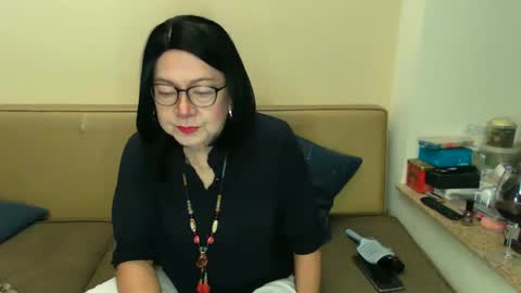 Snapshot of crazychika chatting on February 2026 04:38:01 PM Kelly online show from February 2026 04:38:01 PM