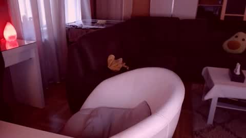 Snapshot of crazydollelf chatting on November 2025 02:30:02 PM Camille online show from November 2025 02:30:02 PM