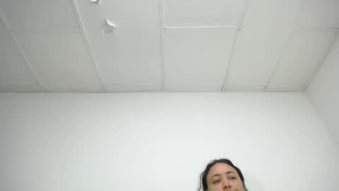 diosalinda online show from March 2026 06:35:02 AM