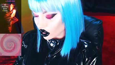 Roxy online show from April 2026 03:09:01 PM