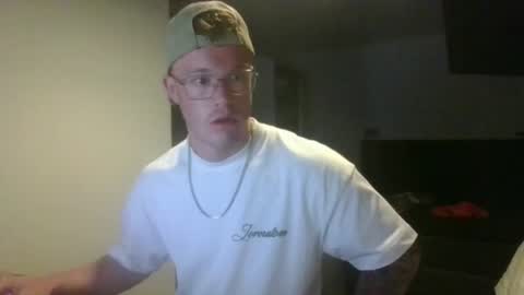 CrazyMaleSlut32 online show from July 2026 11:31:01 PM