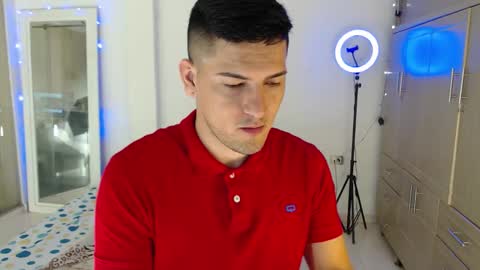 Bull online show from September 2025 02:33:02 AM