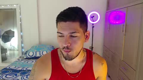 Bull online show from October 2025 04:21:02 AM