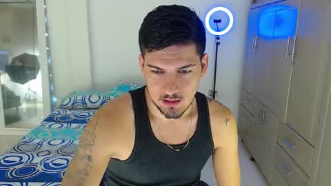 Bull online show from October 2025 04:01:02 AM