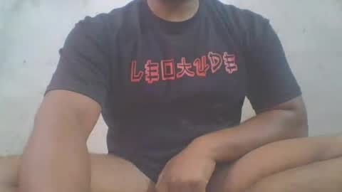 crazzy_booy online show from November 2025 04:58:02 AM