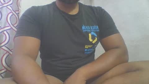 crazzy_booy online show from May 2026 03:58:01 AM