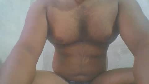 crazzy_booy online show from May 2026 03:48:01 AM