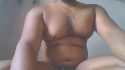 crazzy_booy online show from May 2026 03:35:02 AM