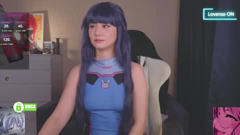 Snapshot of creammeow chatting on March 2026 01:41:02 AM Alina online show from March 2026 01:41:02 AM