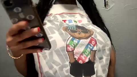 Snapshot of creamyexotica chatting on December 2024 05:58:02 AM CreamyExotica online show from December 2024 05:58:02 AM