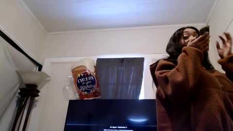 Snapshot of creamyexotica chatting on February 2025 02:48:02 PM CreamyExotica online show from February 2025 02:48:02 PM