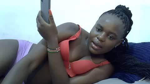 creamyypussyy online show from July 2026 10:00:01 PM