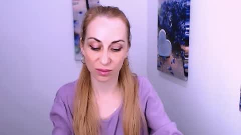 Lera online show from October 2025 01:10:01 PM