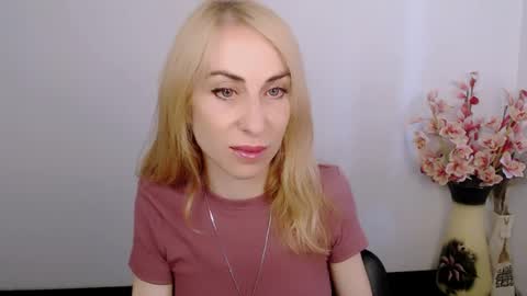 Snapshot of create_your_own_sun chatting on July 2026 12:08:02 PM Lera online show from July 2026 12:08:02 PM