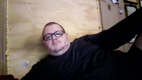 Snapshot of creeeping_death chatting on December 2025 09:10:02 PM The hopeless romantic online show from December 2025 09:10:02 PM