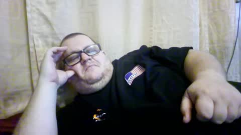 Snapshot of creeeping_death chatting on March 2026 04:16:02 AM The hopeless romantic online show from March 2026 04:16:02 AM
