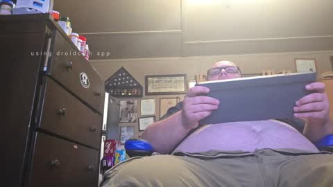 Snapshot of creeeping_death chatting on May 2026 06:31:02 AM The hopeless romantic online show from May 2026 06:31:02 AM