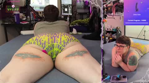 Snapshot of creepycrawlyqueen chatting on December 2024 08:08:02 AM Amethyst online show from December 2024 08:08:02 AM