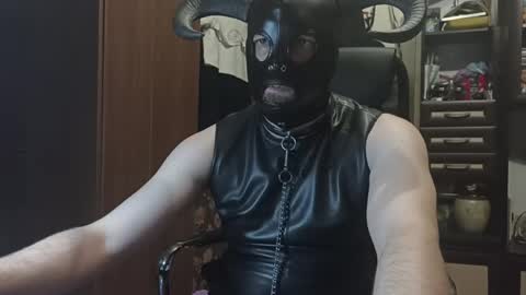 cremjee  online show from May 2026 10:04:02 PM