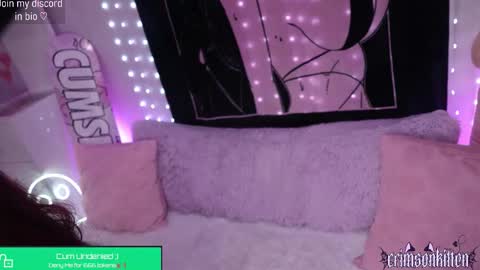 Crimson Kitten online show from January 2026 05:53:02 AM