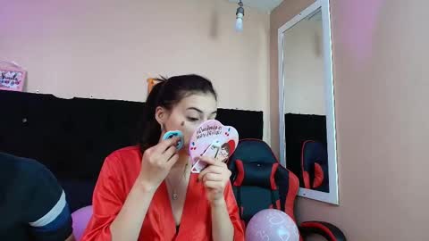 crimsonsecretts online show from February 2026 12:22:02 PM