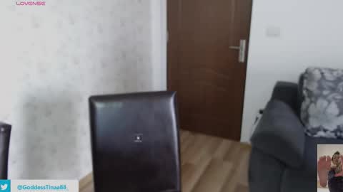 cris_tinne online show from November 2025 07:30:02 AM