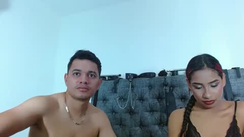 Snapshot of crisandmery chatting on February 2025 03:37:02 PM CRISANDMERY online show from February 2025 03:37:02 PM