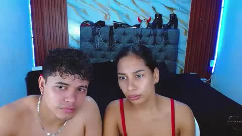 Snapshot of crisandmery chatting on January 2026 07:46:01 AM CRISANDMERY online show from January 2026 07:46:01 AM