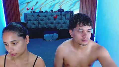 CRISANDMERY online show from May 2026 04:21:02 AM