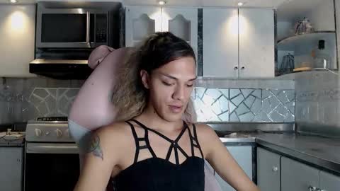 Cristina Onazis online show from March 2026 06:38:02 PM