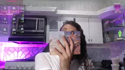 Cristina Onazis online show from May 2026 06:27:01 PM