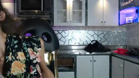 Cristina Onazis online show from May 2026 05:43:02 PM