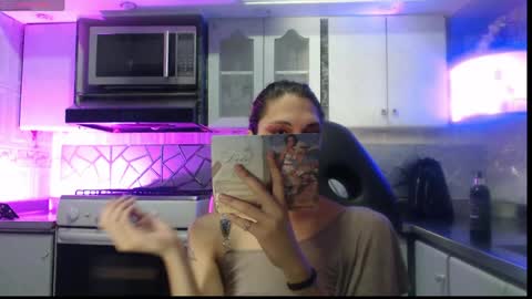 Cristina Onazis online show from May 2026 06:58:02 PM