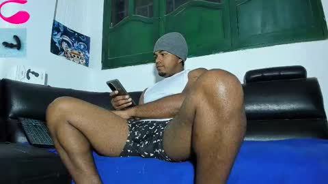 Snapshot of criss1964 chatting on December 2025 02:07:02 AM yereimis y jaider online show from December 2025 02:07:02 AM