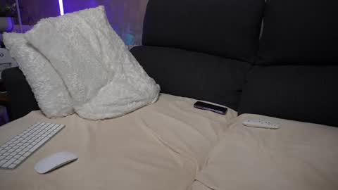 Snapshot of crissy_love chatting on February 2025 05:05:02 AM crissy_love online show from February 2025 05:05:02 AM