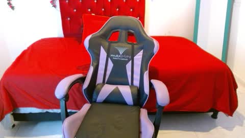 cristal1609 online show from March 2026 02:42:01 PM