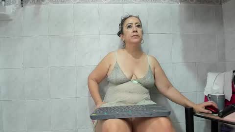 Cristal online show from February 2025 06:47:02 PM