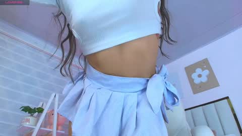 Cristal  online show from February 2025 01:23:01 AM