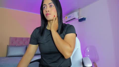 Cristal online show from September 2025 10:20:02 AM