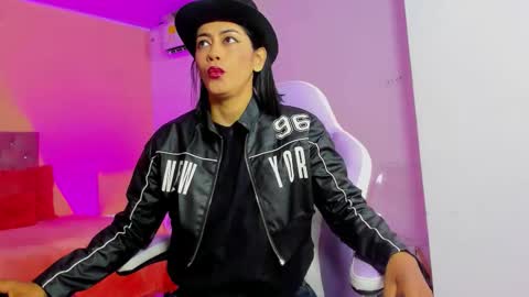 Cristal online show from October 2025 10:05:02 AM