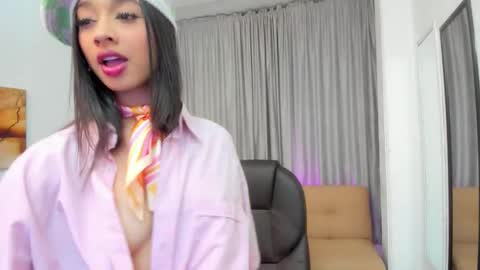 Cristal online show from February 2026 11:55:01 PM