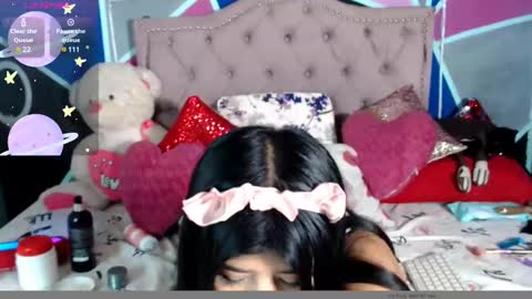 Snapshot of cristal_hot199037 chatting on February 2025 11:59:02 AM Cristal online show from February 2025 11:59:02 AM