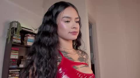 Cristal  online show from March 2026 11:24:01 AM